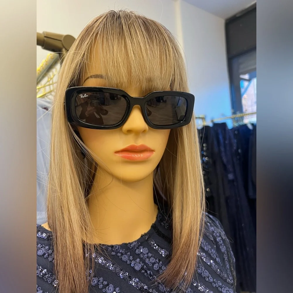 Ray-Ban Black Rectangular Women's Sunglasses